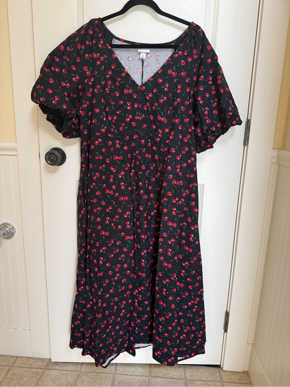 Ava & Viv Black Cherry Print V-Neck Midi Dress